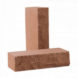 Кирпич лицевой силикатный «Красный» полнотелый утолщенный колотый
